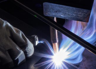 can you weld with a gasless mig welder 2